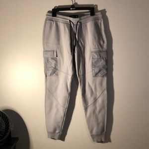 Hollister Cargo Joggers (M)